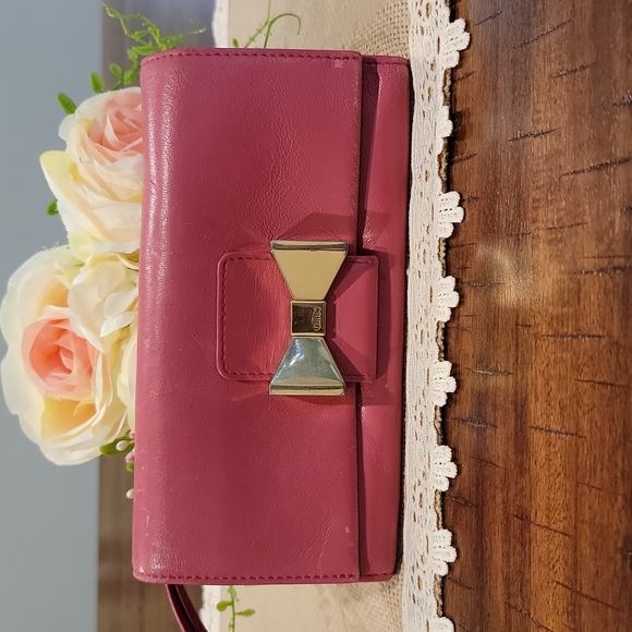 Chloe Handbags - ‼️CLEARANCE SALE ‼️ Authentic Chloe pink long wallet